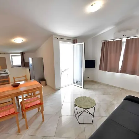 Studio In 45745 公寓 塞维德